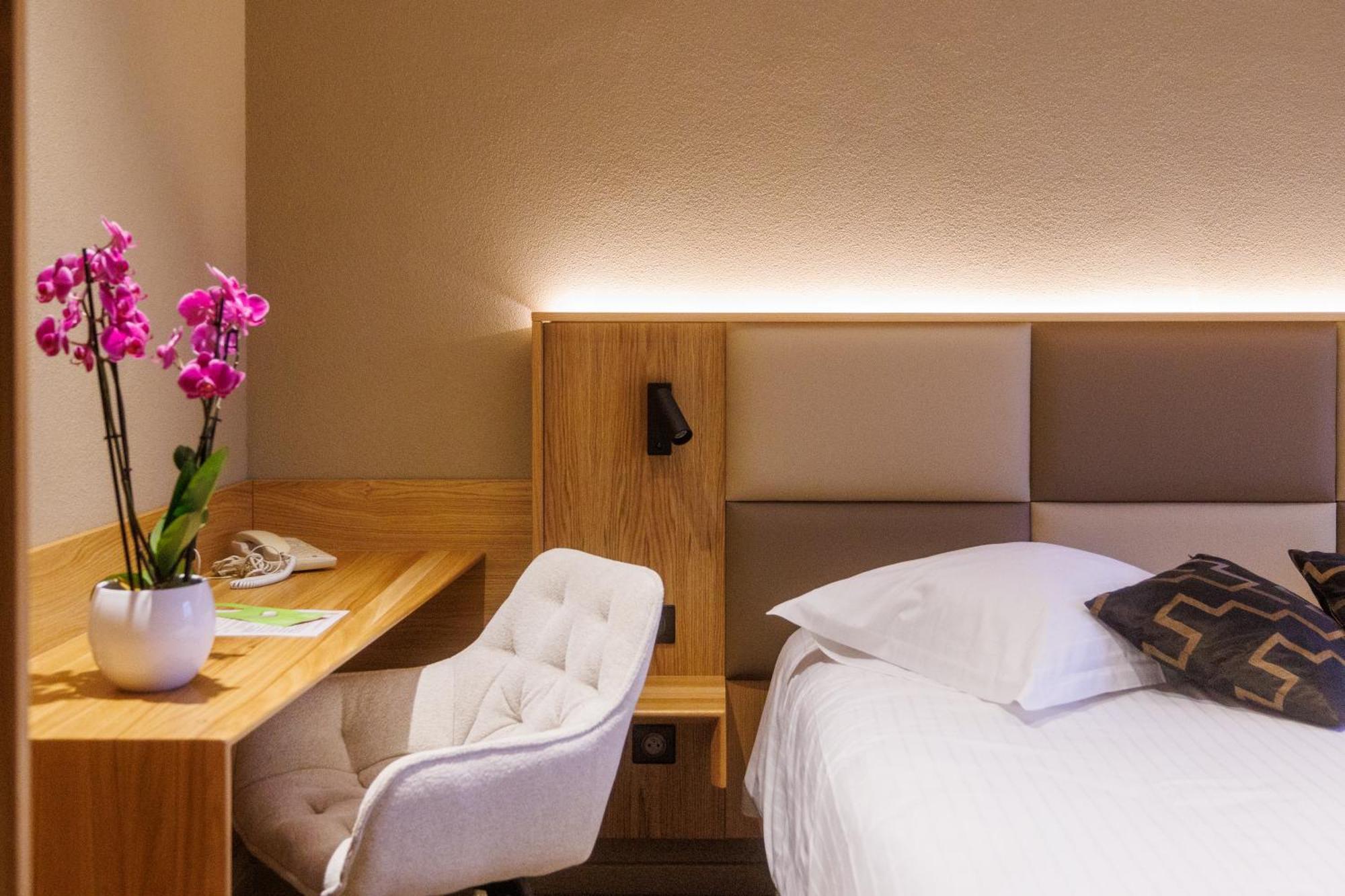Au Nid De Cigognes Hotel Ostheim