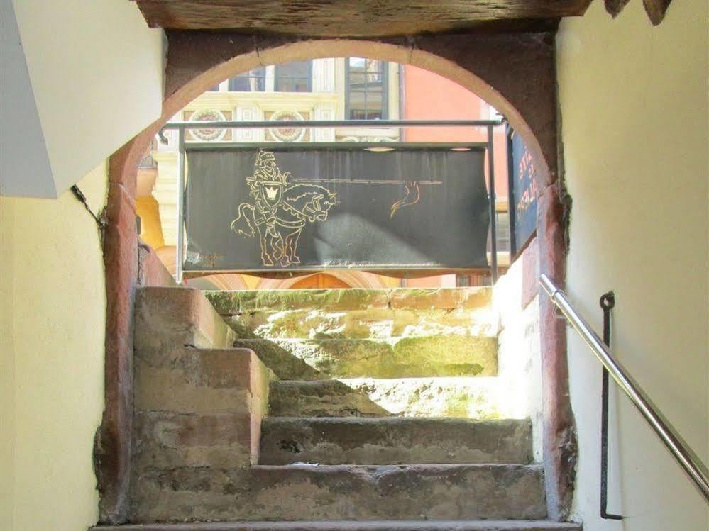 Hotel Au Nid De Cigognes 3*
